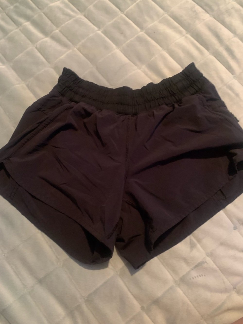 Lululemon Elastic Waist Athletic Shorts — Black
